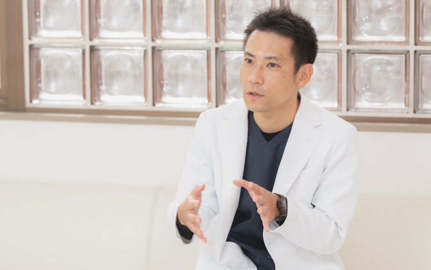 内科・外科の2診体制で、幅広いお悩みに対応